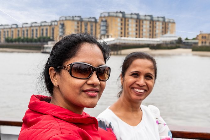 Westminster to Greenwich Sightseeing Thames Cruise in London - Why the Thames is the right way to reach Greenwich