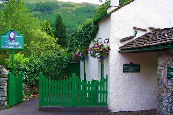 William Wordsworth: Morning Half Day Tour with an Expert Guide - Rydal Mount shows Wordsworth at home