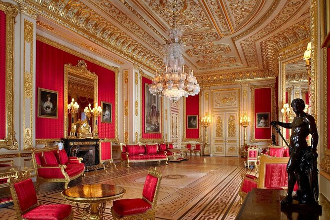 Windsor Castle Half Day Trip from London by Luxury Coach - Exploring independently for two and a half hours