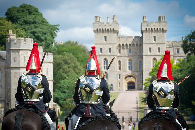 Windsor Castle, Stonehenge, and Oxford Day Trip from London - The coach ride is part of the bargain