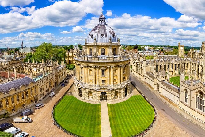Windsor Castle, Stonehenge & Oxford Private Car Tour from London - Windsor Castle in 90 minutes