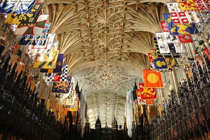 Windsor Castle, Stonehenge & Salisbury Cathedral Guided Tour - Returning near Gloucester Road Station