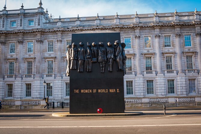 Winston Churchill & London in World War II Walking Tour - Horse Guards Parade and a final London landmark
