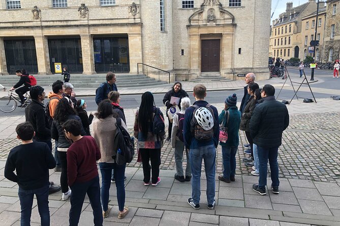 Women and Queer Histories Tour - by Uncomfortable Oxford™ - Wadham College and representations of women