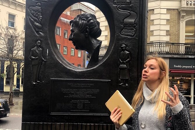 Women Of Westminster Walking Tour - Horse Guards Parade and women in Whitehall