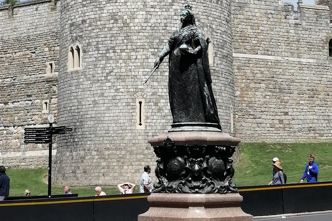 Wonderful Windsor Black Taxi Tour London - St George’s Chapel and its royal connections