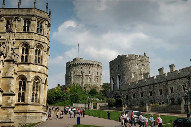 Wonderful Windsor Black Taxi Tour London - Who should book this private taxi tour