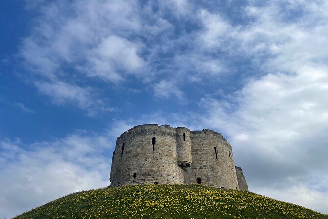 York Forbidden Chronicles - Tales for the dark souls. - Victoria Bar and the hard facts behind York’s bars