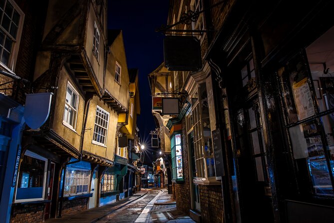 York Witches and History Walking Tour - St. Michael le Belfrey and a spark of recognition